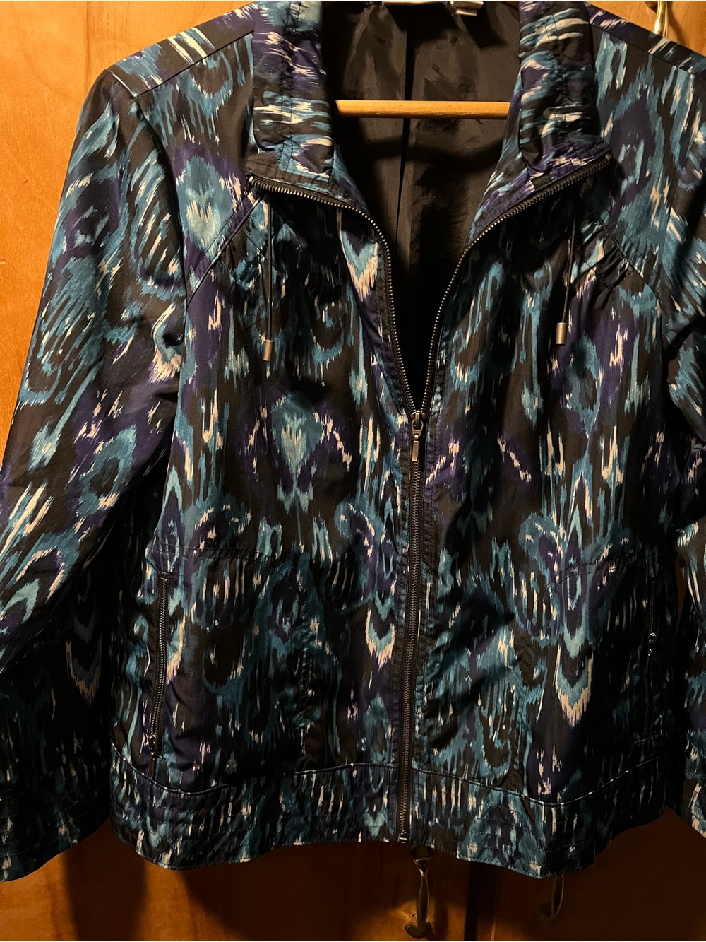 Women's Blue & Black Patterned Bomber Jacket